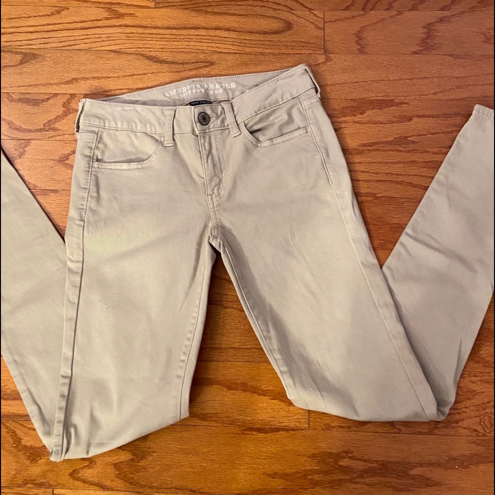 American Eagle Super Stretch Jegging sz 4 !